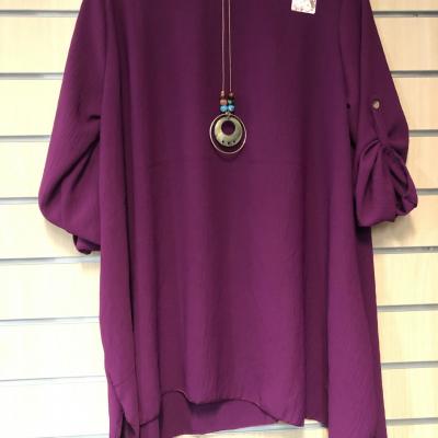 Tunique-chemise ample uni avec collier.