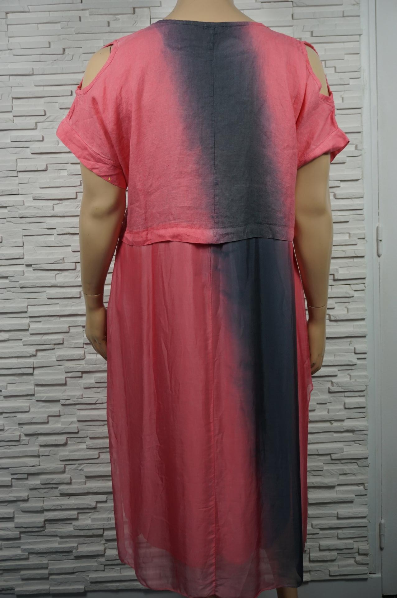 Robe longue lin soie tie and dye, épaules dénudées.