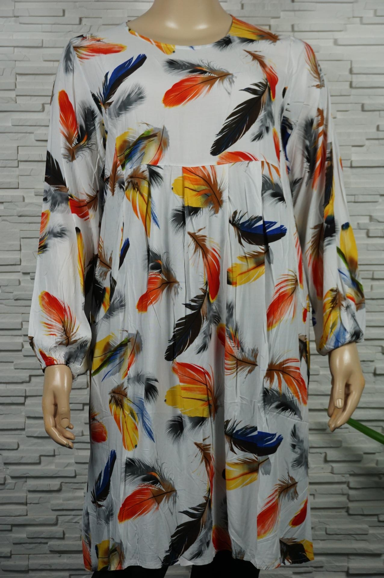 Robe longue plumes