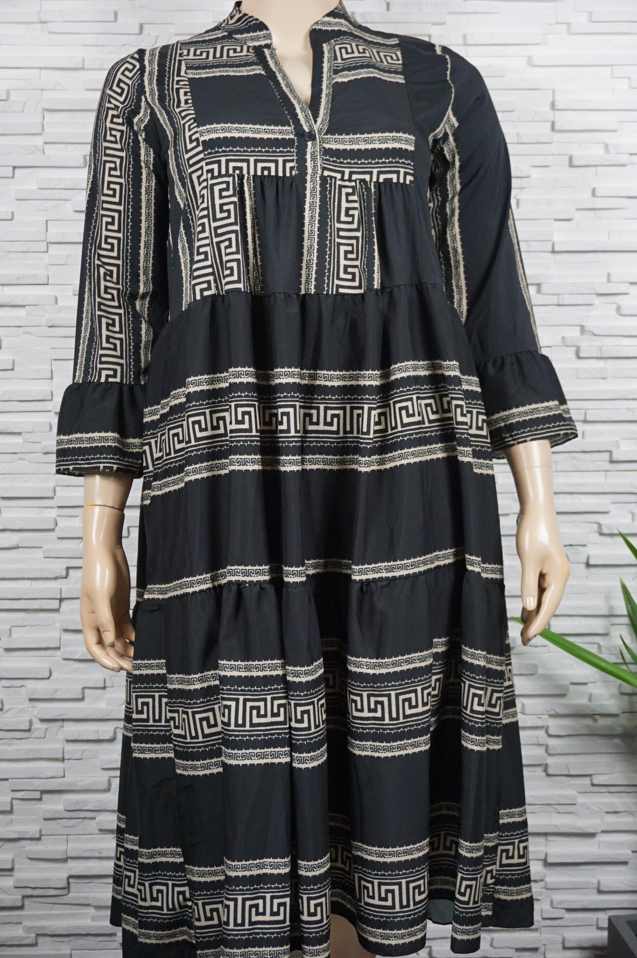 Robe longue imprimé à volants.
