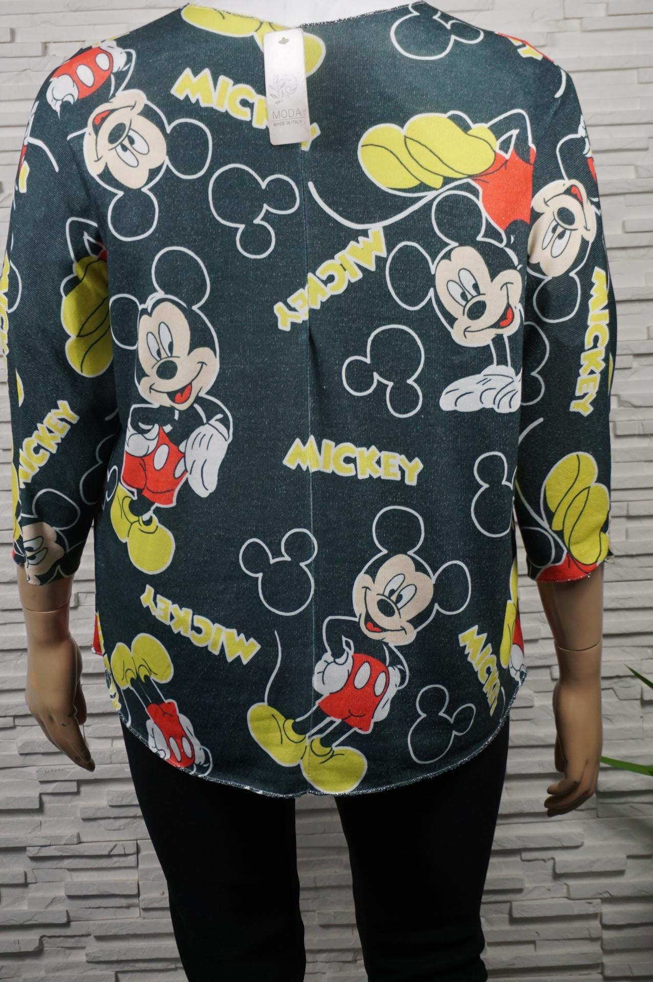 pull léger Mickey.